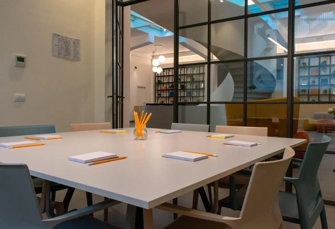 Hostel S4 Stays Firenze Olaszország